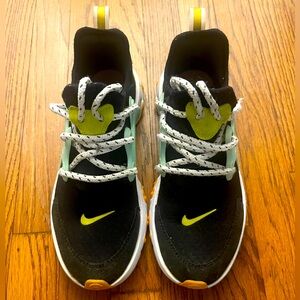 NIKE presto runners
